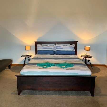 Bee'S Place - 3 Bedroom Home On 10 Acres Of Land With Distant Ocean Views Emu Bay Buitenkant foto