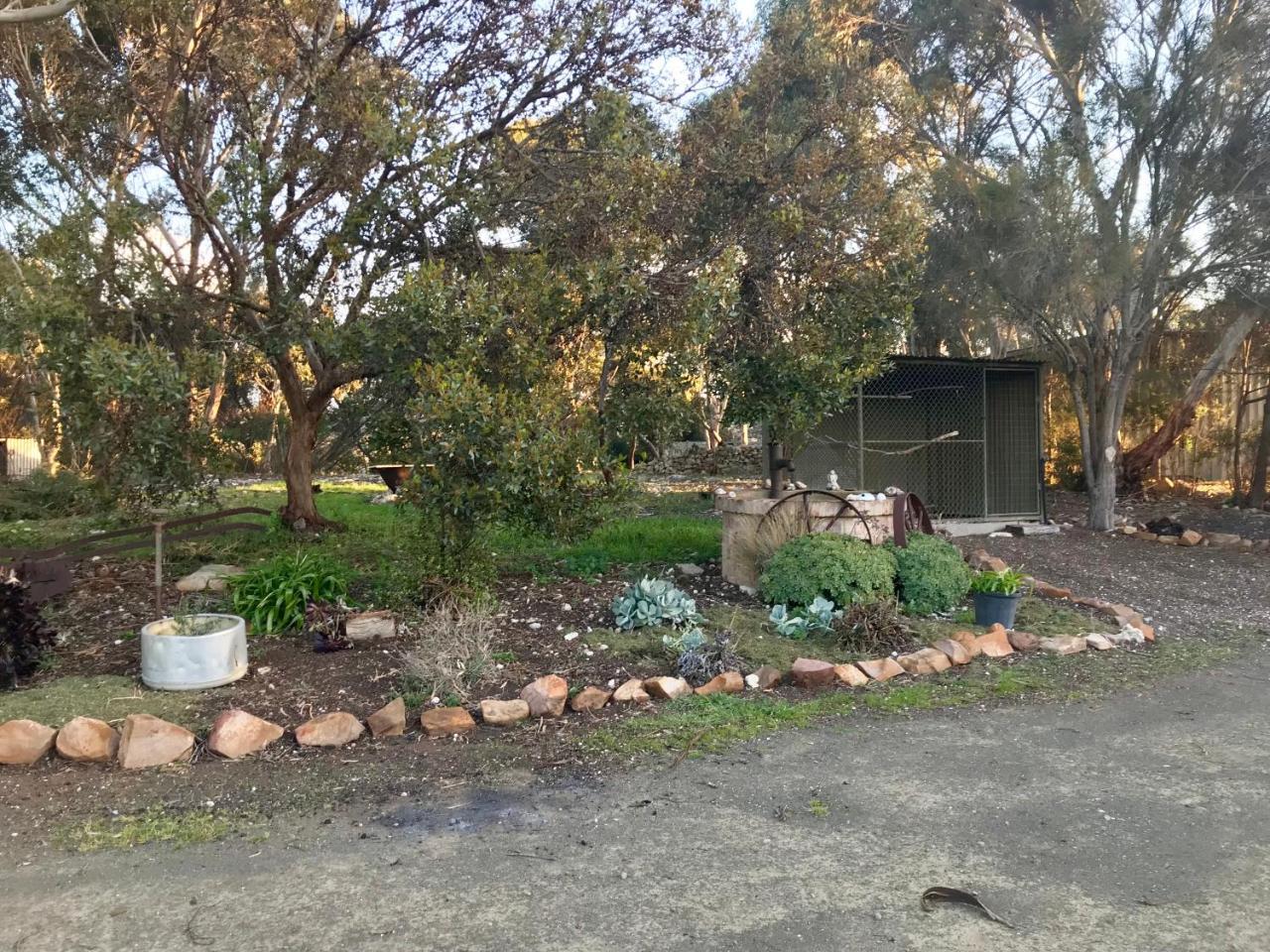 Bee'S Place - 3 Bedroom Home On 10 Acres Of Land With Distant Ocean Views Emu Bay Buitenkant foto