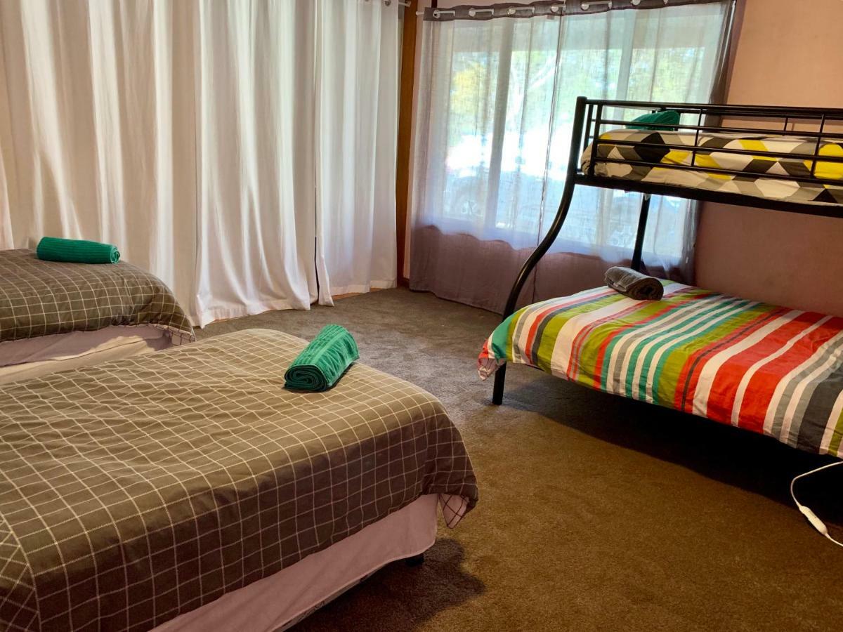 Bee'S Place - 3 Bedroom Home On 10 Acres Of Land With Distant Ocean Views Emu Bay Buitenkant foto
